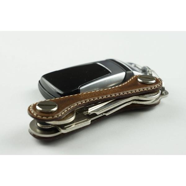 キーケース メンズ キーキーパ KEYKEEPA Leather (モカ) レザー ドイツ製 おしゃれ コンパクト キーホルダー キーオーガナイザー